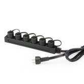 Aquascape divisor frontal 6 vías negro mostrando conexiones robustas y montaje fácil