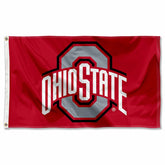 College Flags & Banners Co. bandera frontal mostrando logo y colores oficiales