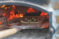 FLAMEWOOD comparación de tamaño en mano para ver la longitud aproximada de 6 pulgadas