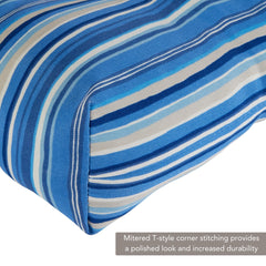 Greendale Home Fashions cojín colocado en una silla exterior mostrando ajuste y aspecto final