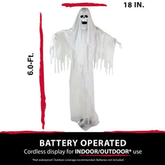 Haunted Hill Farm primer plano del rostro con rasgos sombríos y detalle