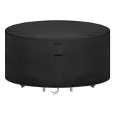 Hiticover funda frontal sobre mesa redonda protegiendo mobiliario exterior