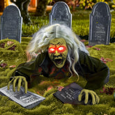 Hourleey vista frontal del zombie animado con impacto visual