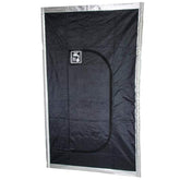 Hydrofarm vista frontal de la puerta Black Hatch mostrando ajuste y bloqueo de luz