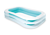 Intex piscina familiar frontal mostrando dimensiones y capacidad para entretenimiento seguro
