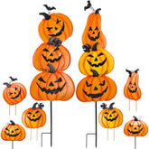 Juegoal vista frontal del set de calabazas metálicas, decoración atractiva