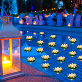 Liliful frontal del paquete con 36 luces flotantes loto blancas mostrando cantidad y empaque