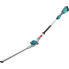 Makita XNU01T detalle de la articulación ajustable, acceso a ramas difíciles con control