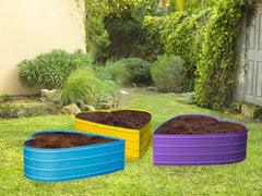 Plant & Plot cama con verduras plantadas demostrando cultivo eficiente