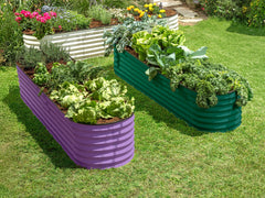 Plant & Plot macetero en uso con verduras, facilitando cosechas accesibles