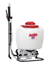 SOLO 425-Deluxe vista frontal mostrando tanque y marco metálico, robustez y capacidad