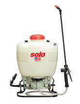 SOLO 475-B vista frontal con tanque y manija mostrando capacidad y diseño