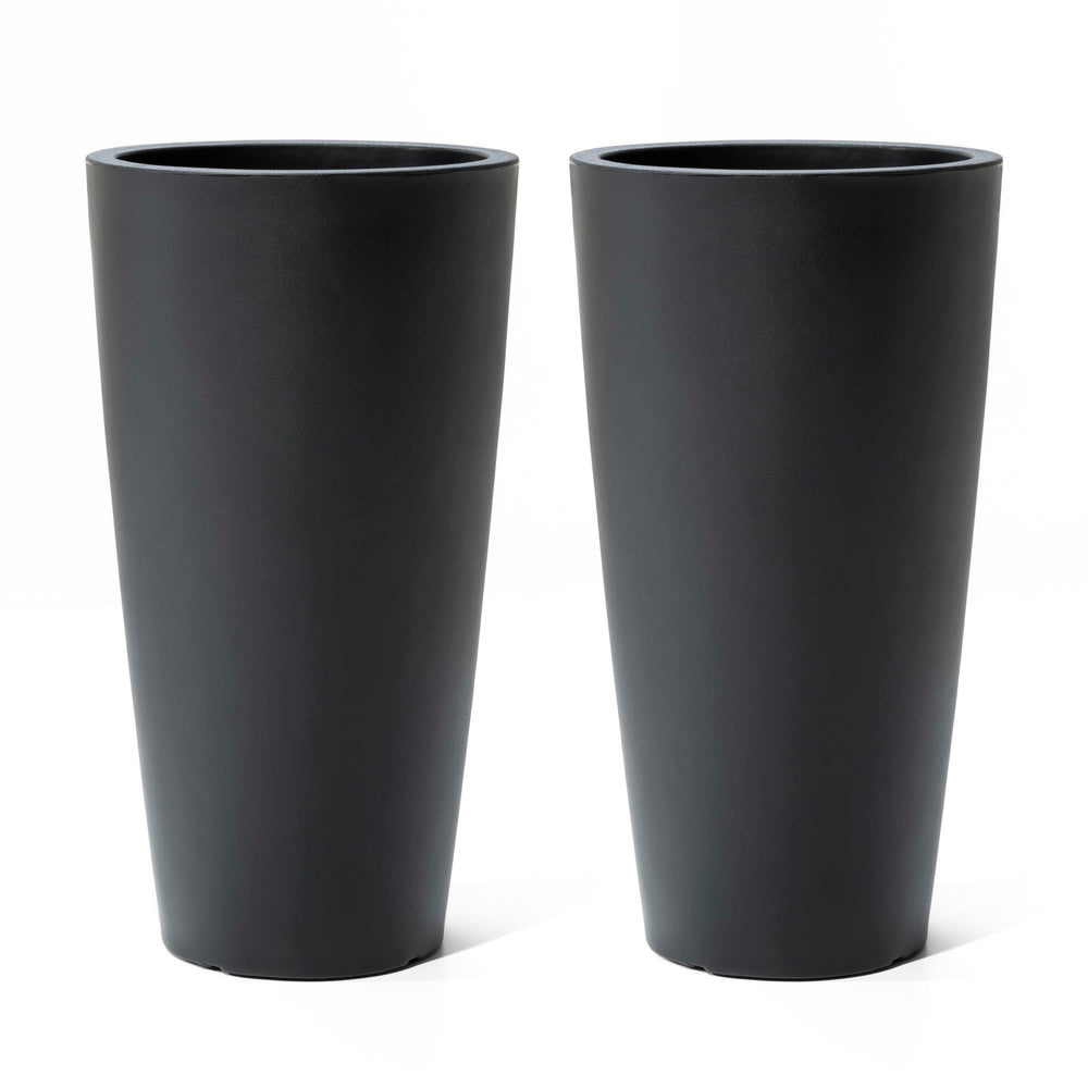 Step2 macetero Tremont frontal Onyx Black mostrando forma alta y elegante