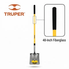 Truper pala en obra trasladando tierra para trabajo profesional