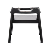 Weber Q Compact Stand frontal con parrilla mostrando estabilidad y orden