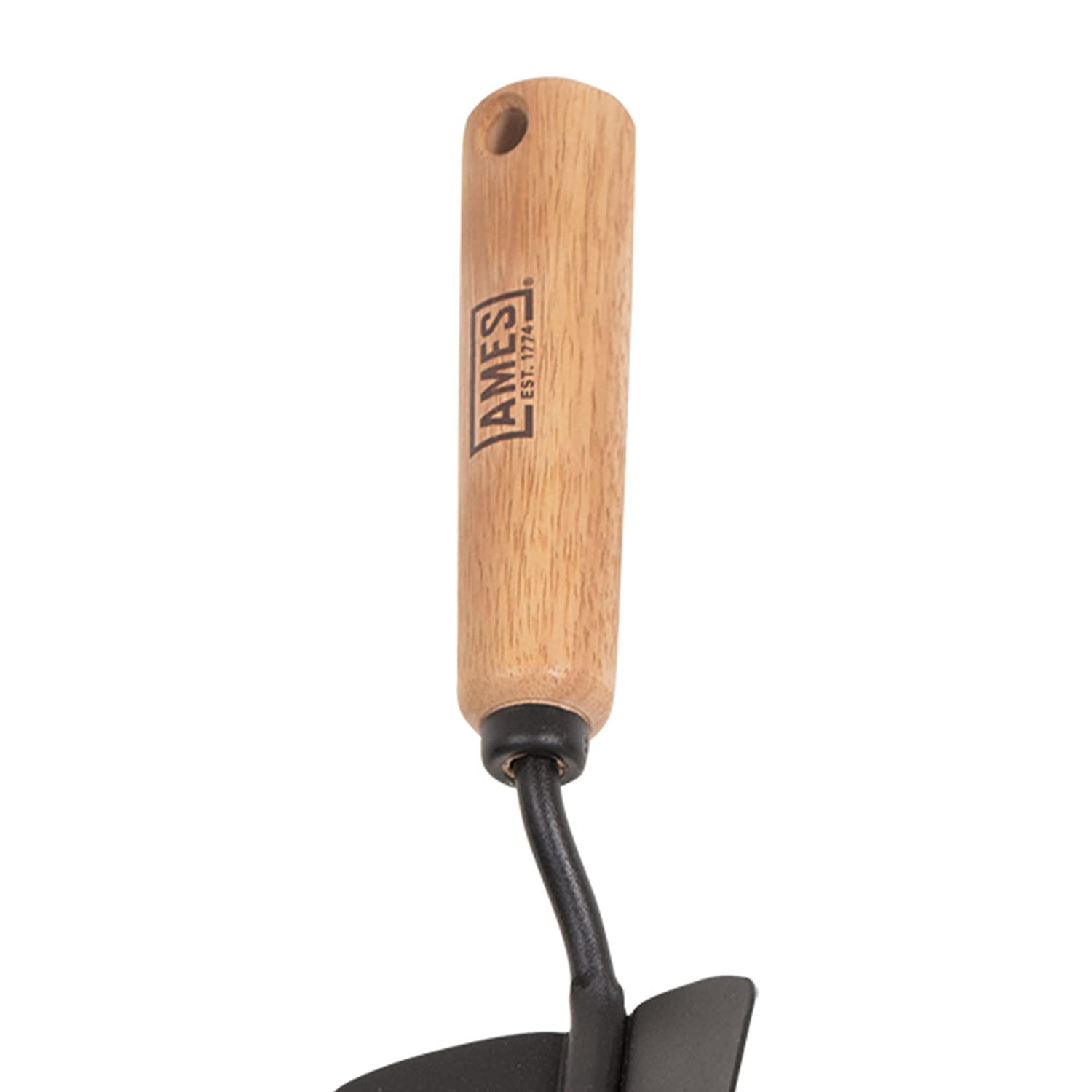 AMES primer plano del mango de madera con agarre cómodo
