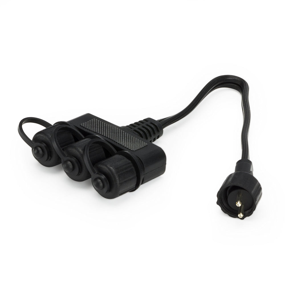 Aquascape conector 3 salidas frontal mostrando puertos y robustez para instalaciones rápidas