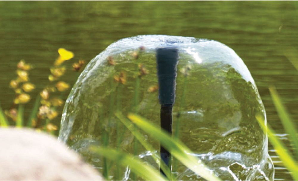 Aquascape válvula desviadora integrada mostrando control de altura y derivación