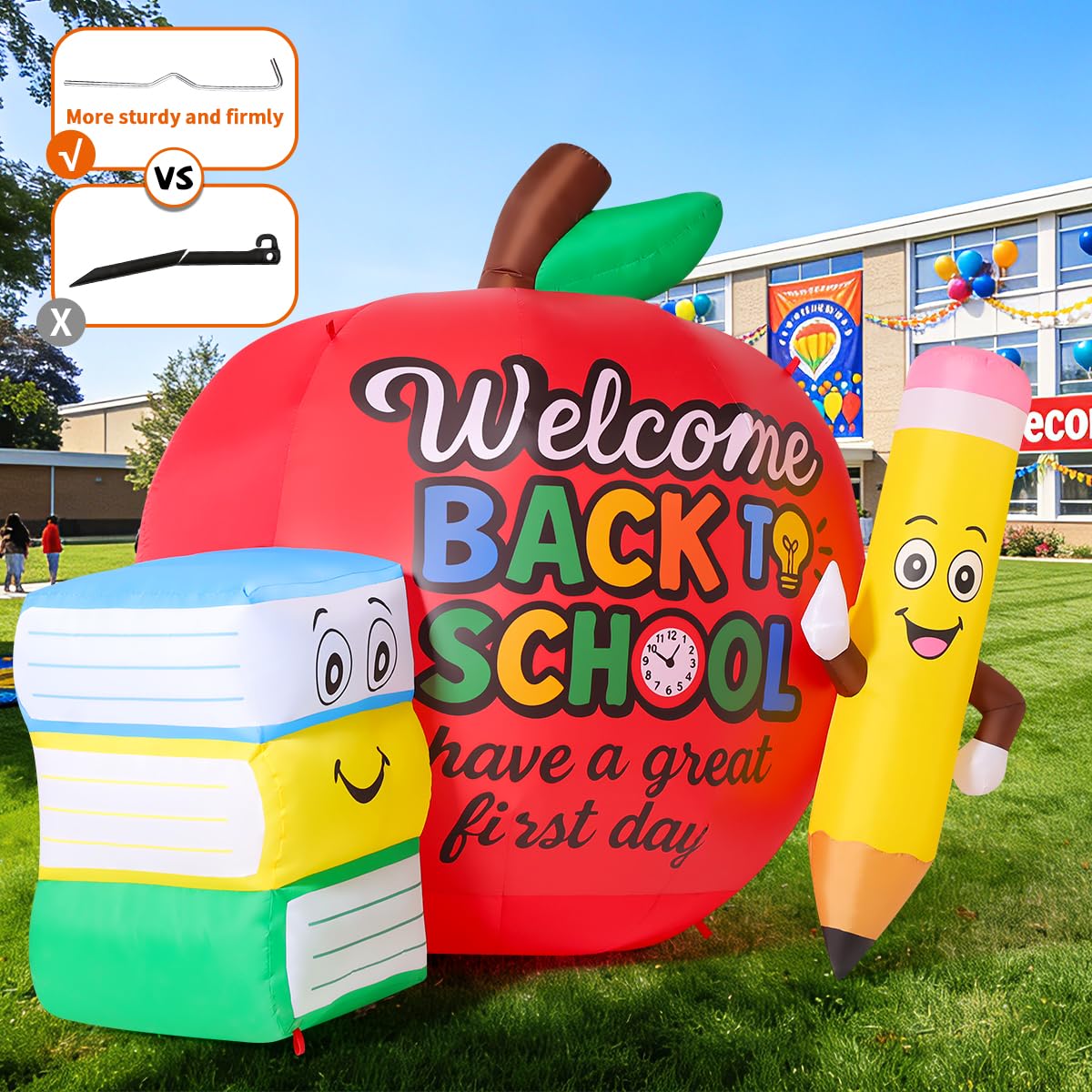 COMIN inflable colocado en entrada escolar creando ambiente festivo