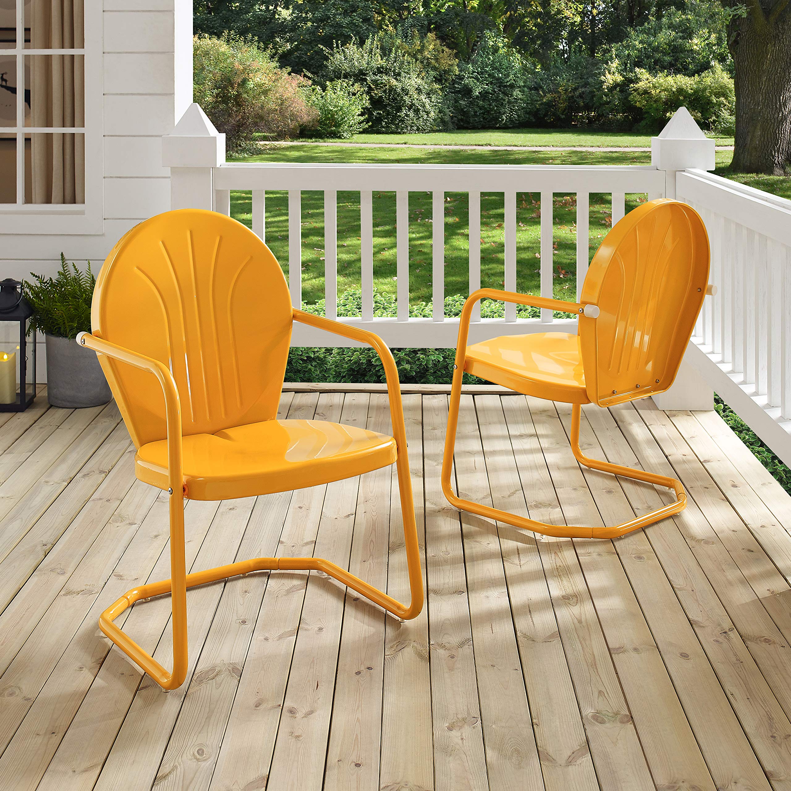 Crosley Furniture detalle de las uniones soldadas que evidencian construcción robusta