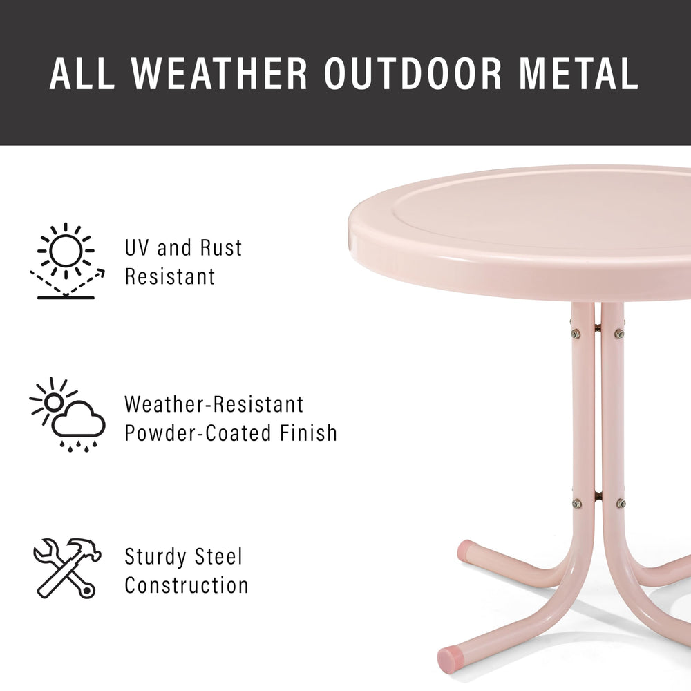 Mesa Crosley Griffith en una terraza sosteniendo bebidas, práctico y elegante