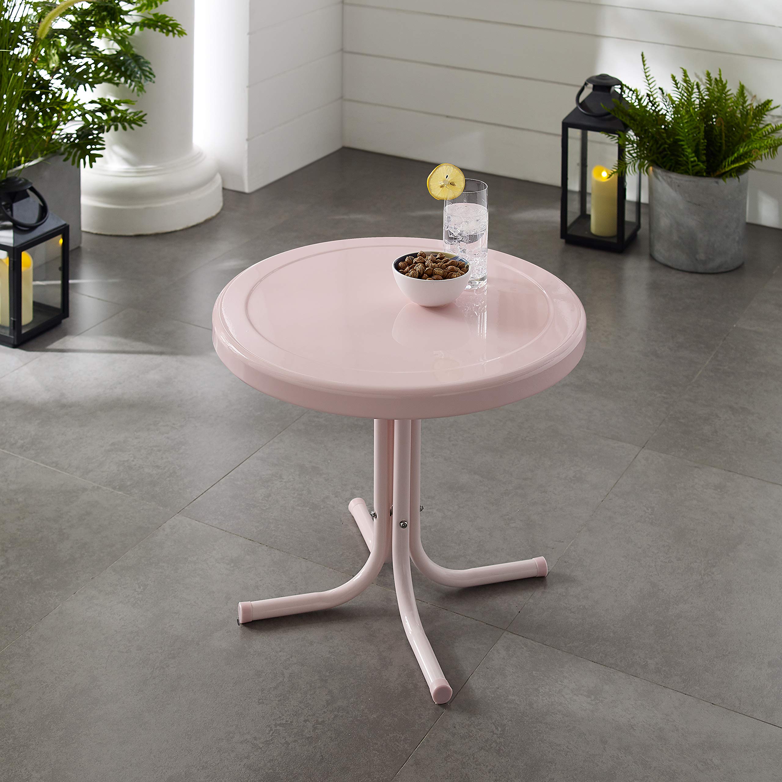 Etiqueta de diseño de Crosley Furniture indicando origen en EE. UU. y soporte local