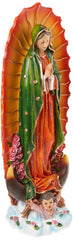 Design Toscano estatua frontal de la Virgen de Guadalupe mostrando la pintura colorida y presencia solemne