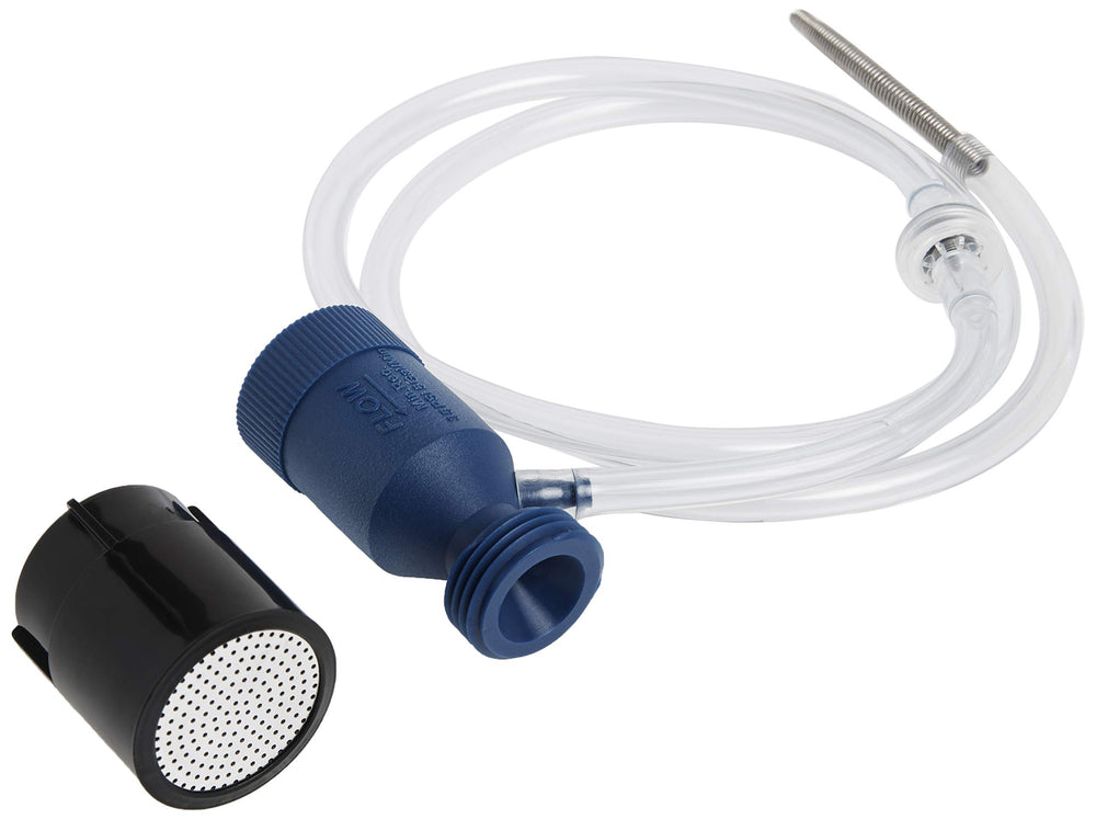 Dramm Syphonject vista frontal con boquilla, facilita riego y abonado simultáneo