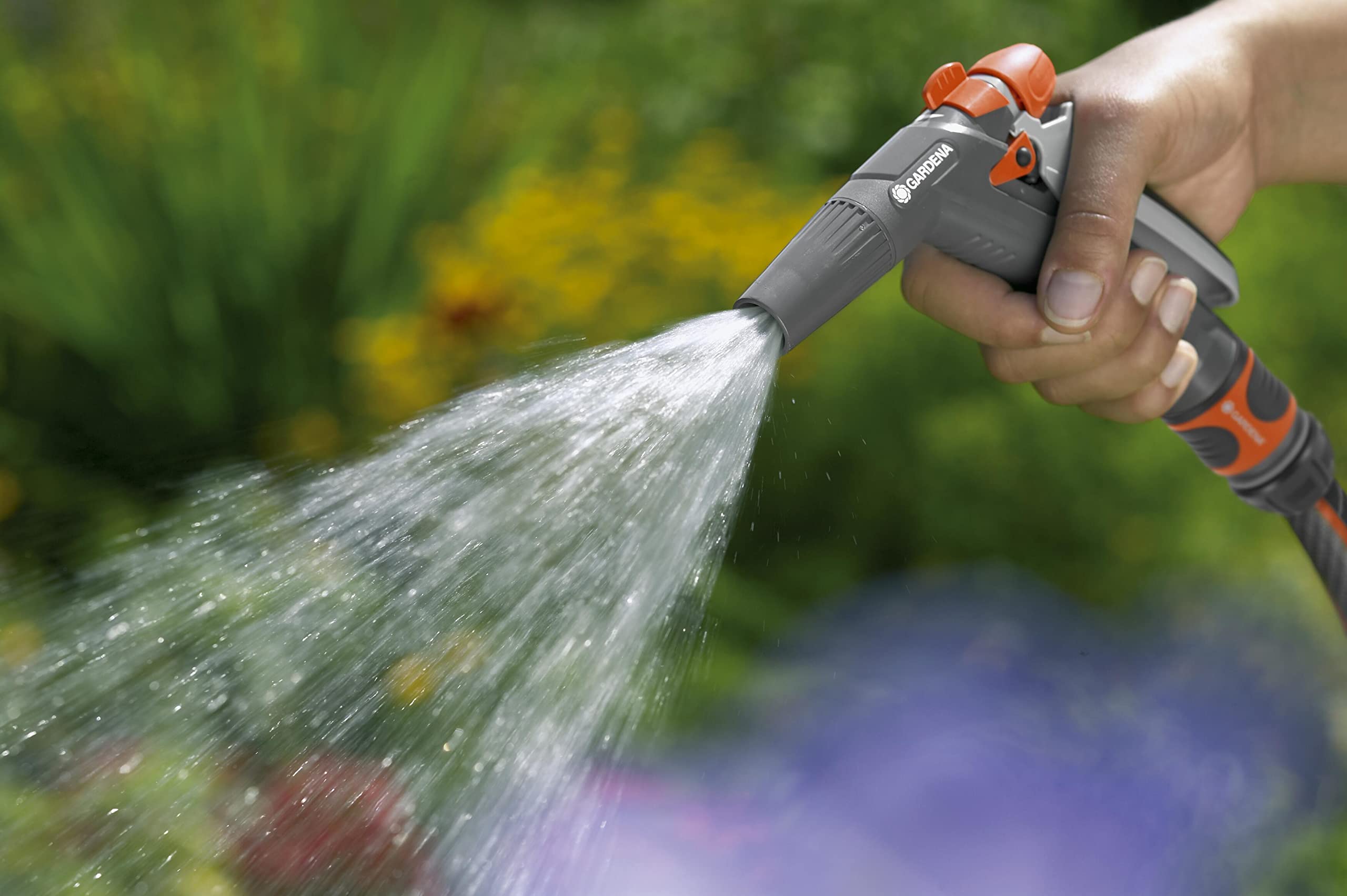 GARDENA acople QUICK CONNECT con water stop para conectar sin derrames
