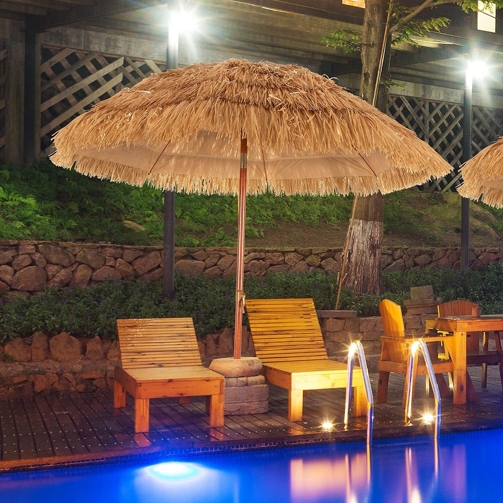 GIANTEX sombrilla en jardín junto a piscina creando zona de sombra cómoda