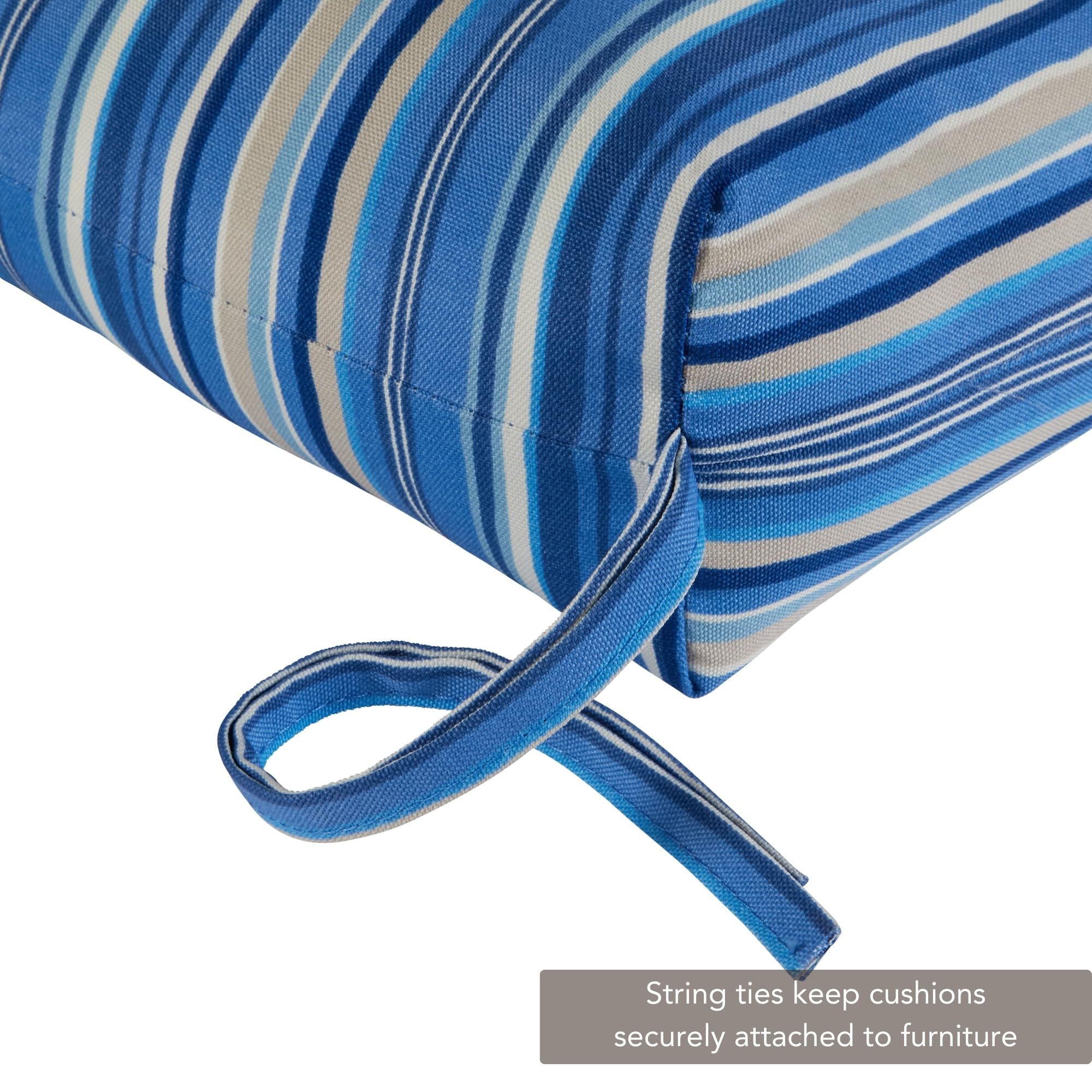 Greendale Home Fashions detalle de tacha circular que mantiene relleno en su lugar y evita bultos