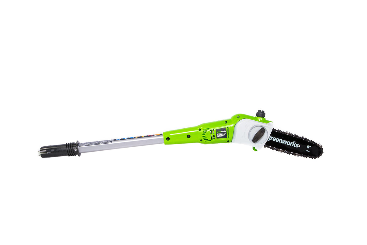 Greenworks cabezal frontal mostrando la espada de 8 pulgadas y su robustez