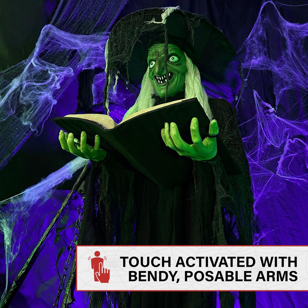 Haunted Hill Farm brazos posables permiten múltiples posturas efectivas