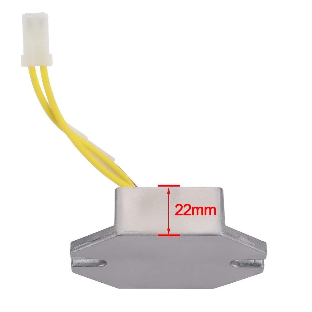 Comparación de tamaño Hipa en mano para comprobar escala y montaje sencillo