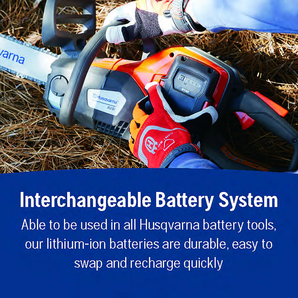 Husqvarna Power Axe comparación de tamaño para manejar con facilidad
