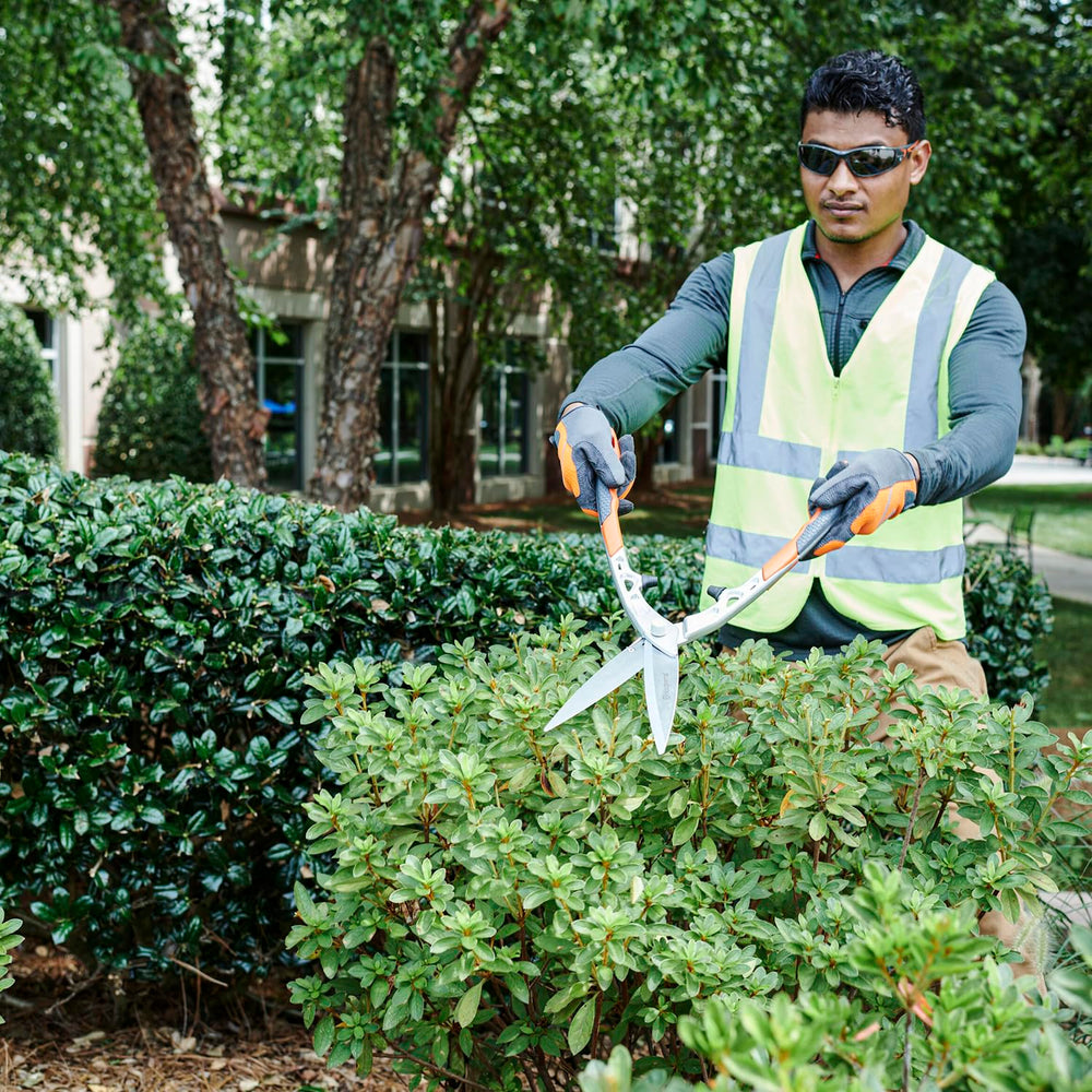 Husqvarna mango ergonómico con agarre antideslizante para confort