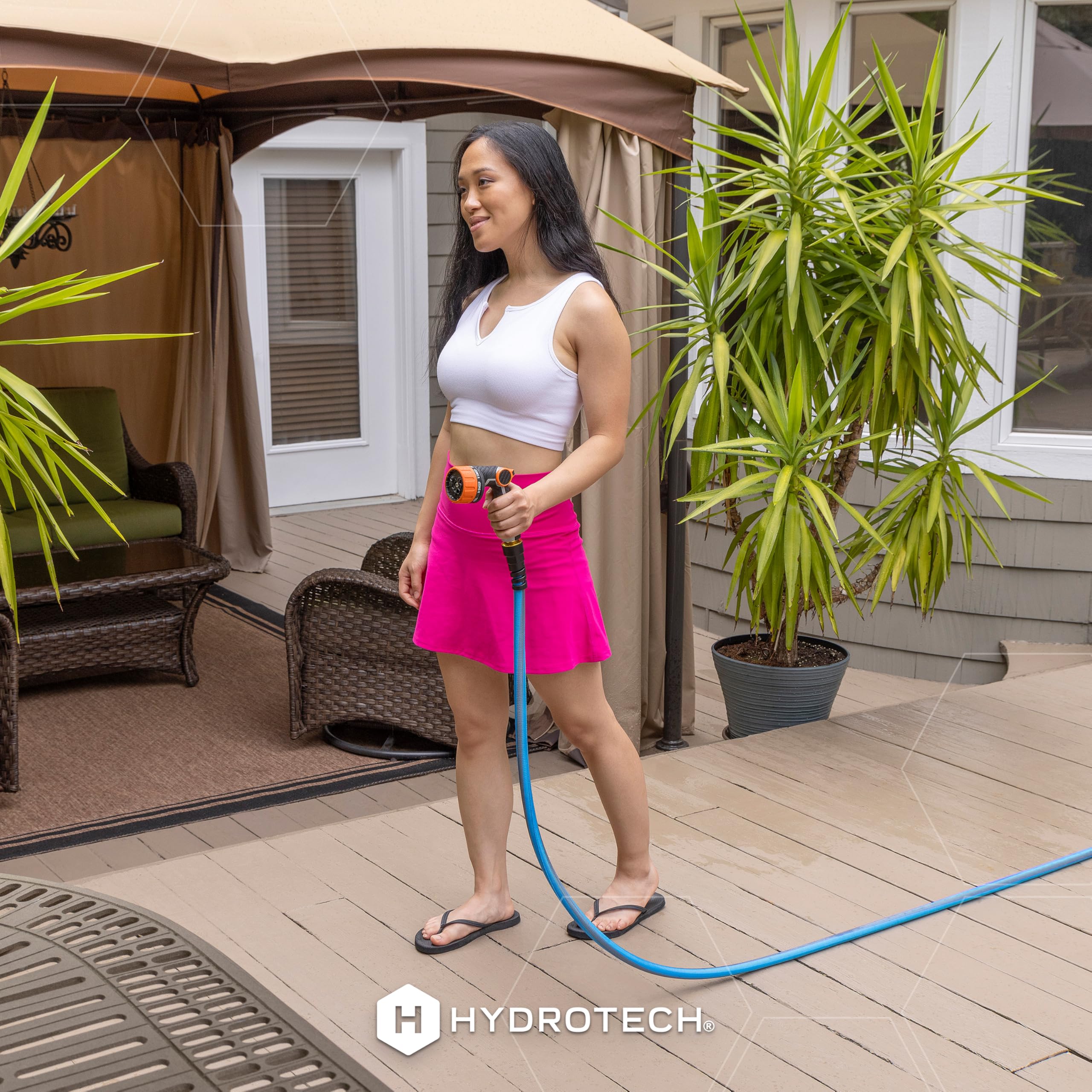 HydroTech enrollada compacta para almacenamiento eficiente y ordenado