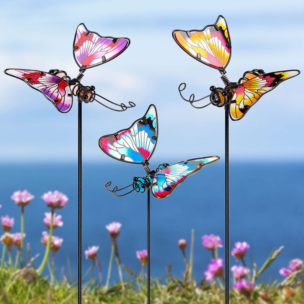 Juegoal estacas frontal que muestra el set de tres mariposas y su colorido