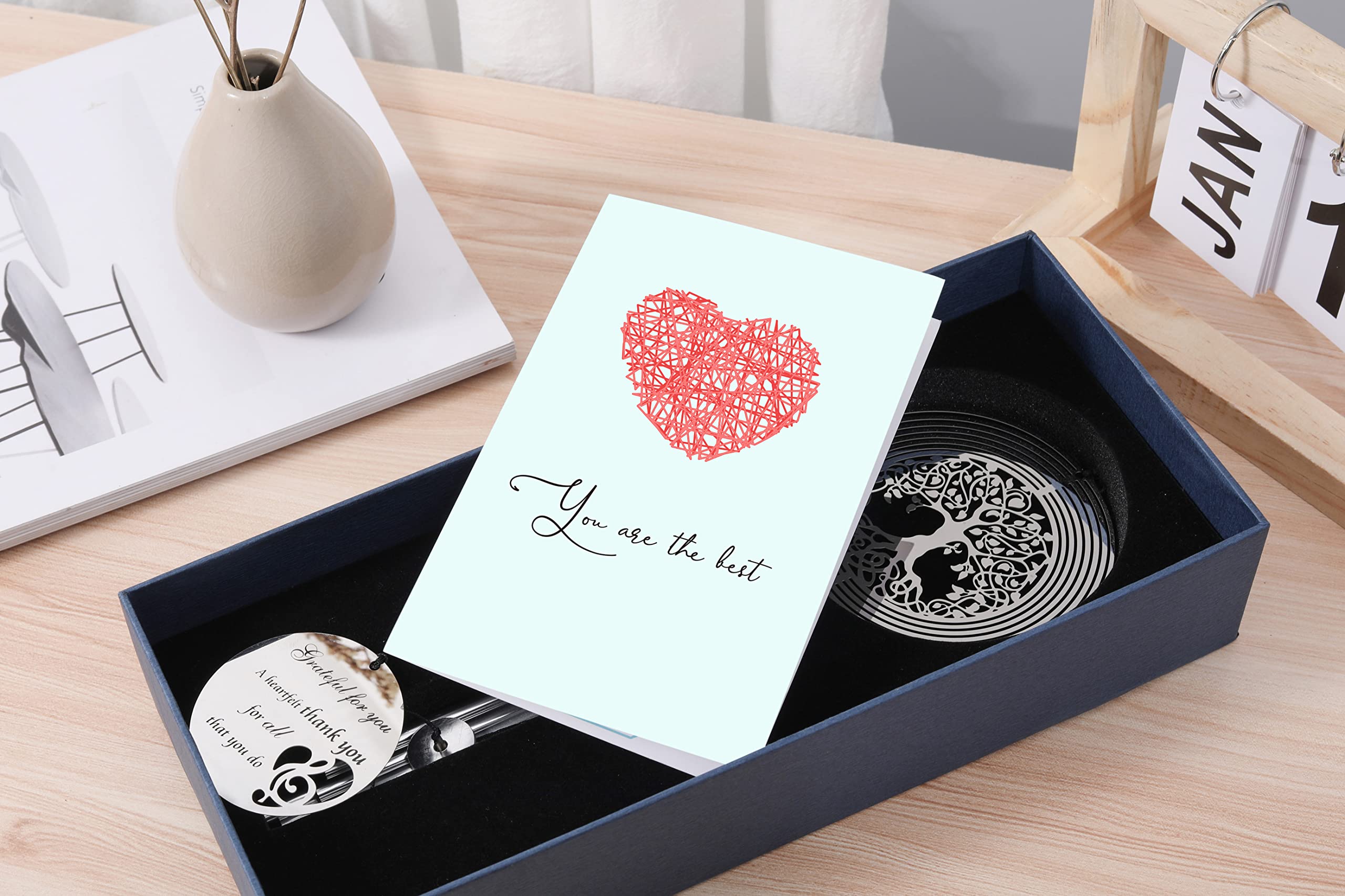 LEAVORES caja de regalo abierta con tarjeta personalizable y forro aterciopelado