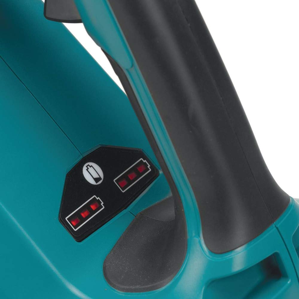Makita XBU02PT cargador Dual Port Rapid que acelera la recarga de dos baterías