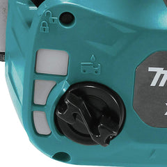 Makita XCU06Z primer plano de barra y cadena para corte rápido y preciso