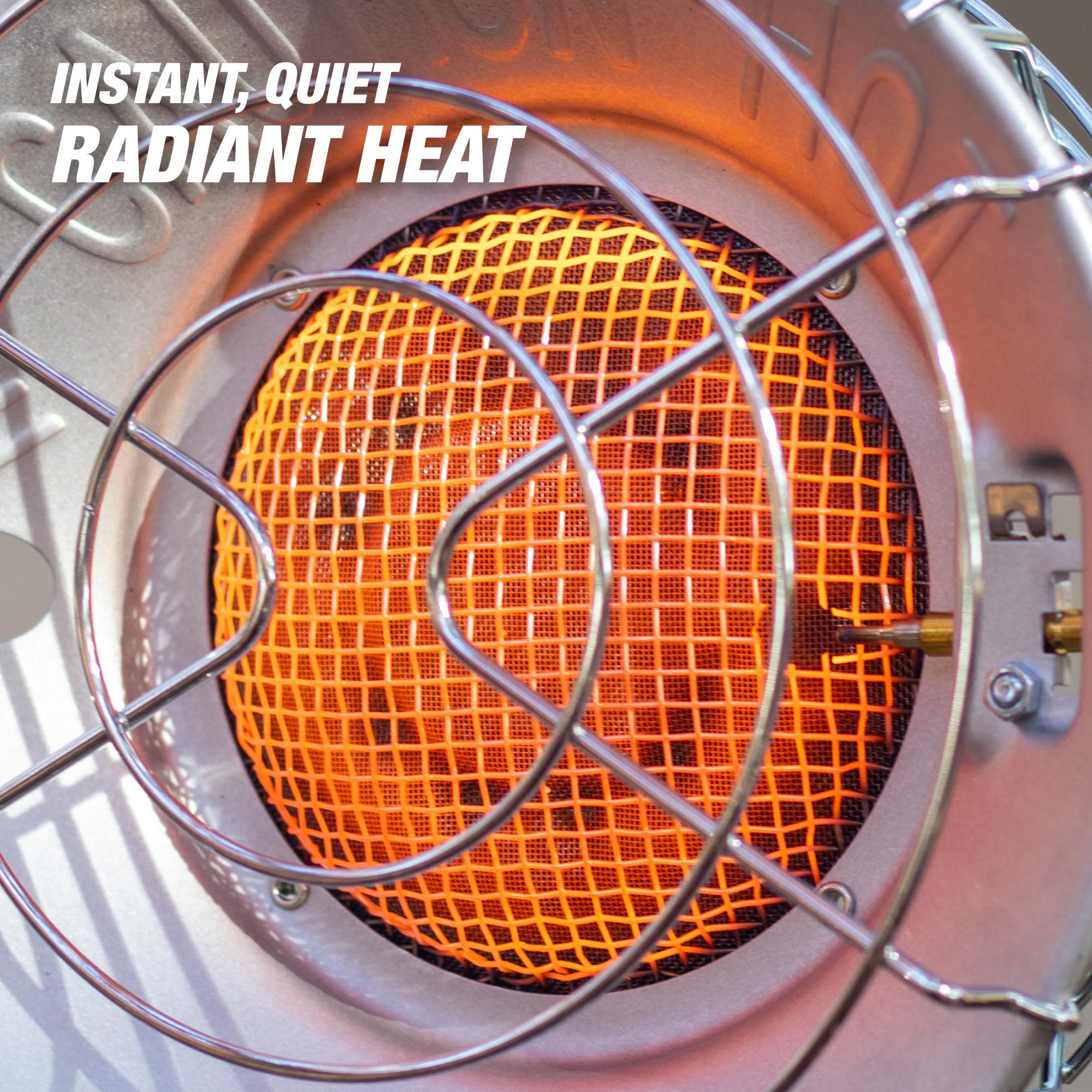 Mr. Heater en camping con usuarios disfrutando calor en exteriores