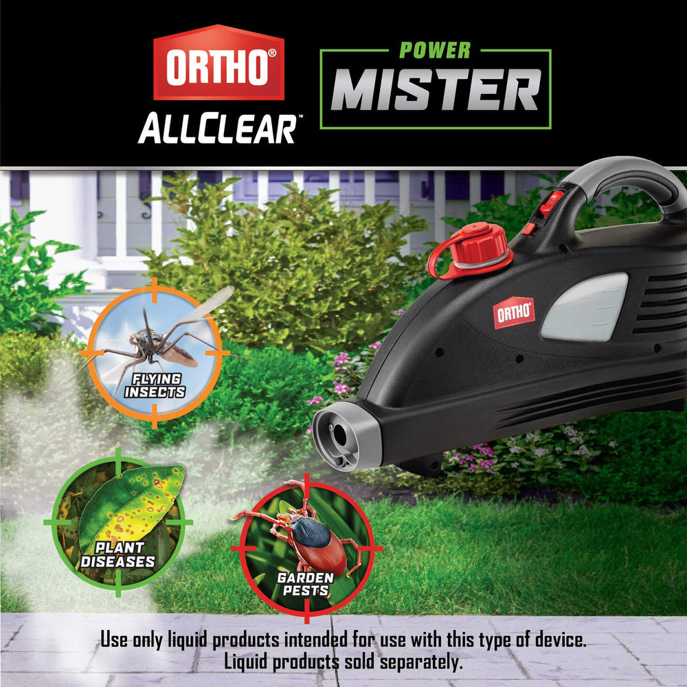 Ortho AllClear en uso en patio dispersando spray con alcance largo