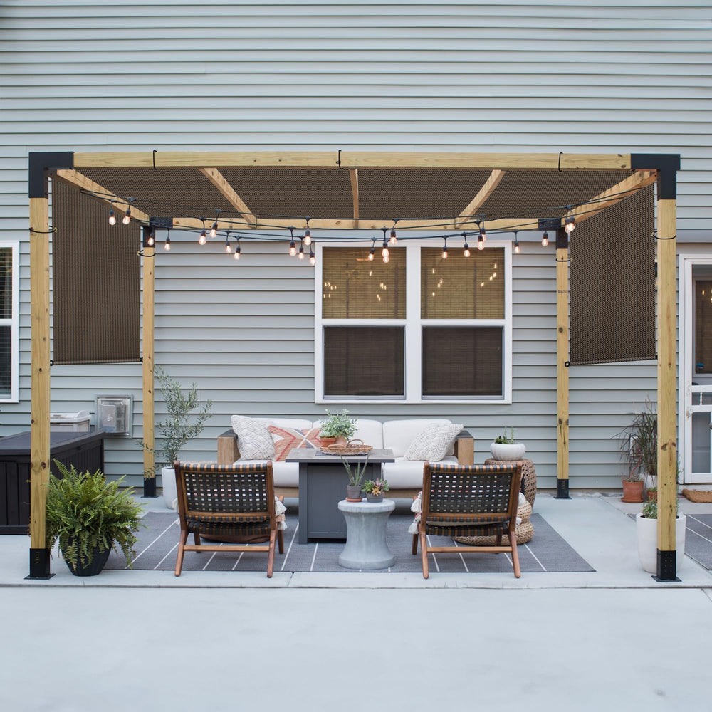 Patio Paradise instalada en pérgola, ambiente exterior confortable