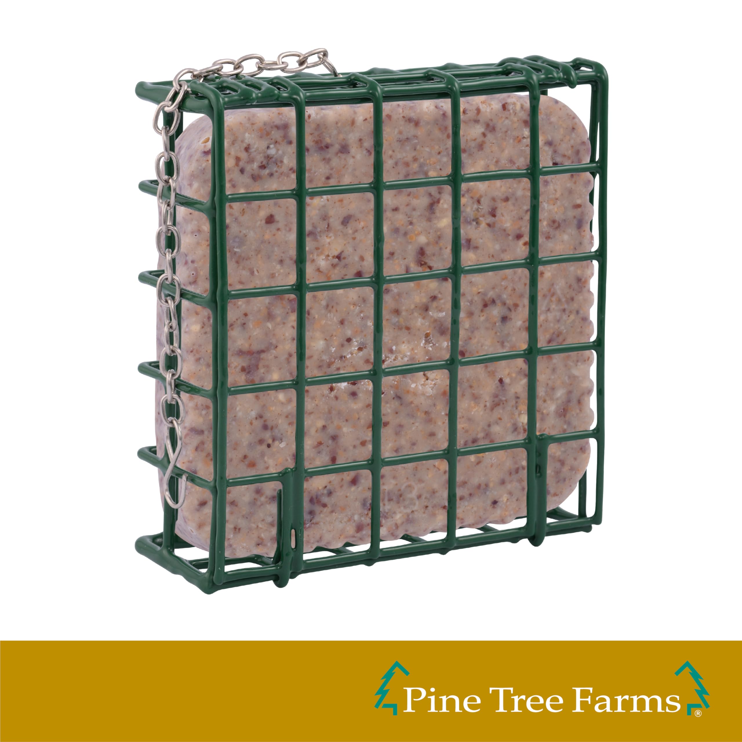Pine Tree Farms pastilla colocada en comedero demostrando facilidad de uso