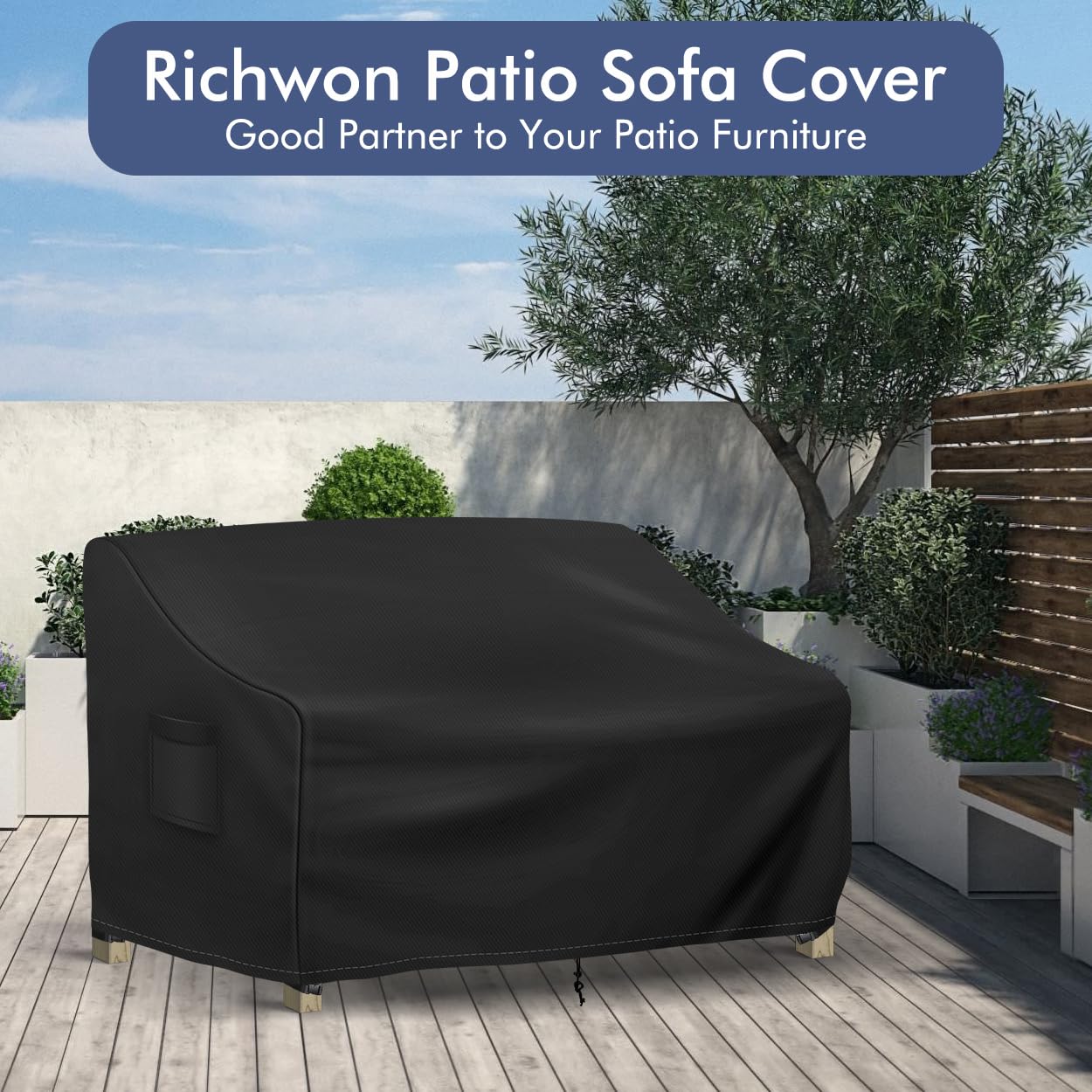 Richwon comparación de tamaño junto a una caja para escala clara