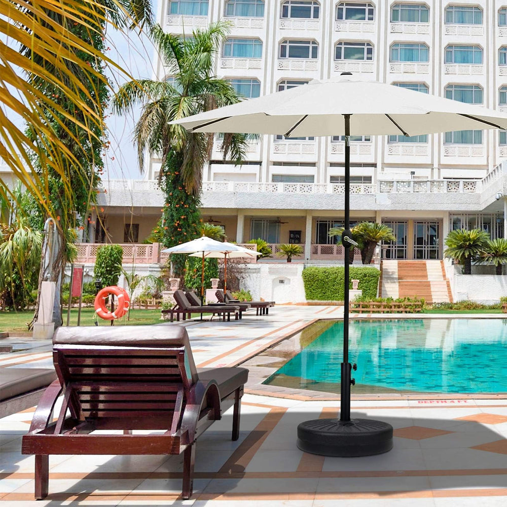 Simple Deluxe base junto a piscina con aspecto profesional y estable
