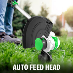 SOYUS máquina en uso recortando césped para un jardín con mejor aspecto