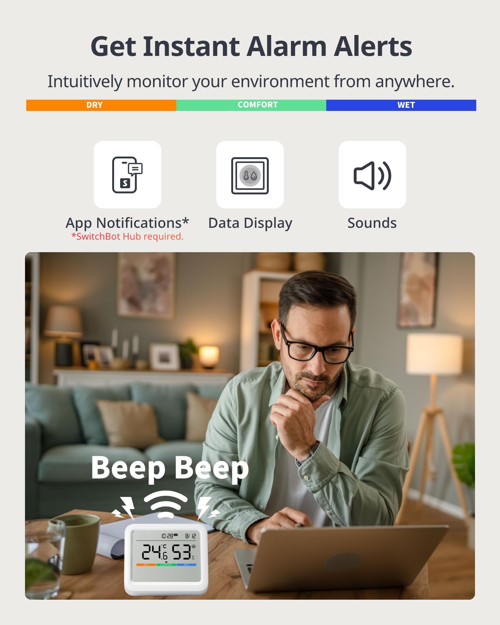 SwitchBot Meter Pro comparación de tamaño con un objeto cotidiano para escala