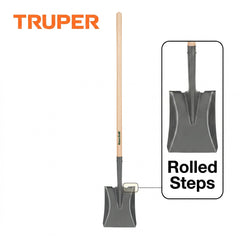 Truper Tru Built en uso trasladando mantillo en jardín, ahorro de esfuerzo